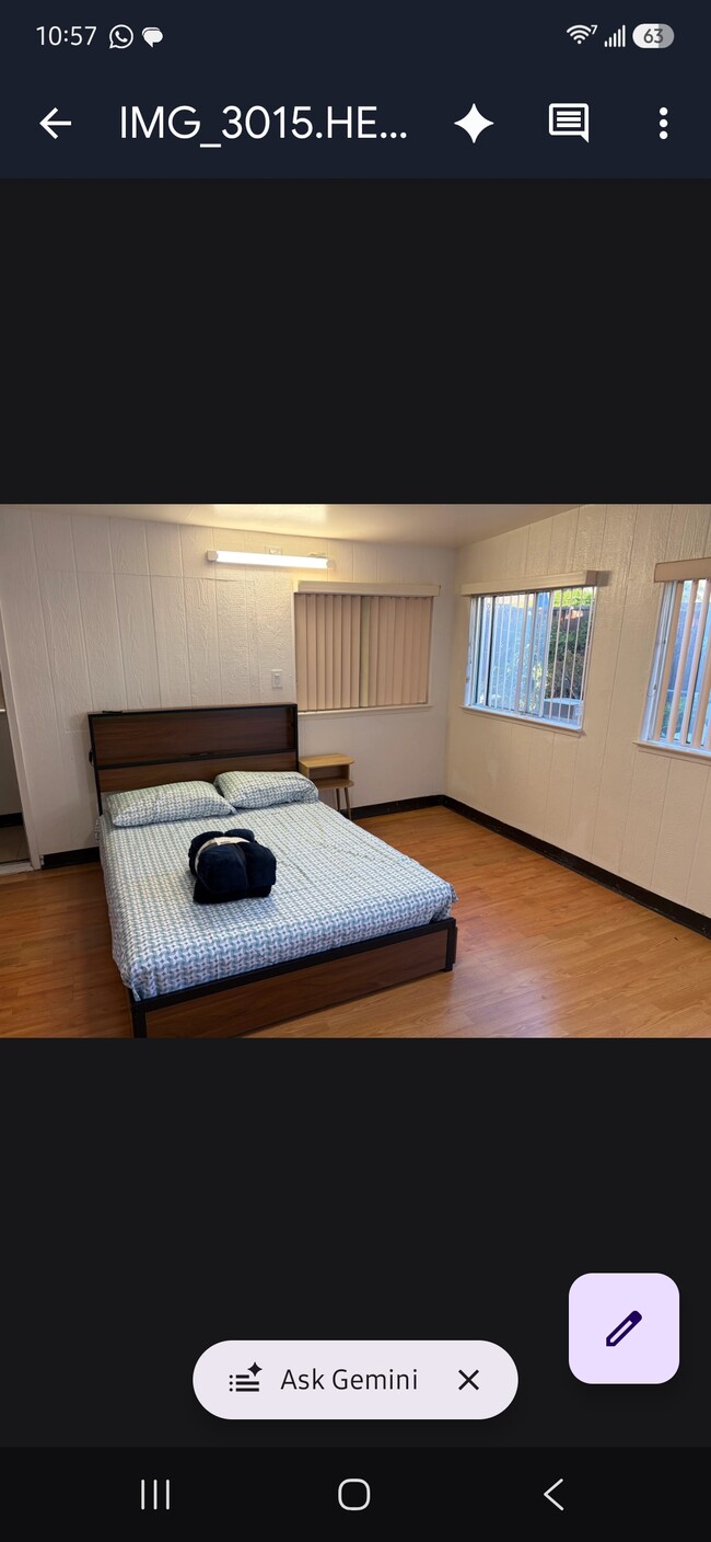 Building Photo - Mountain Room