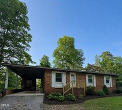 Building Photo - 3408 Northridge Dr