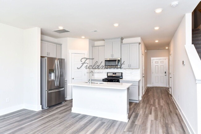 Foto del edificio - 429 Ellis Mill St