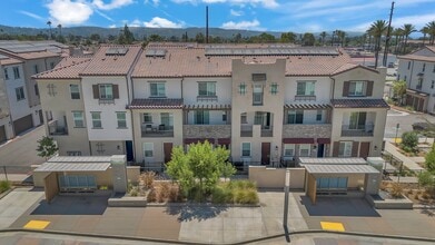 Building Photo - 157 Dove Lndg