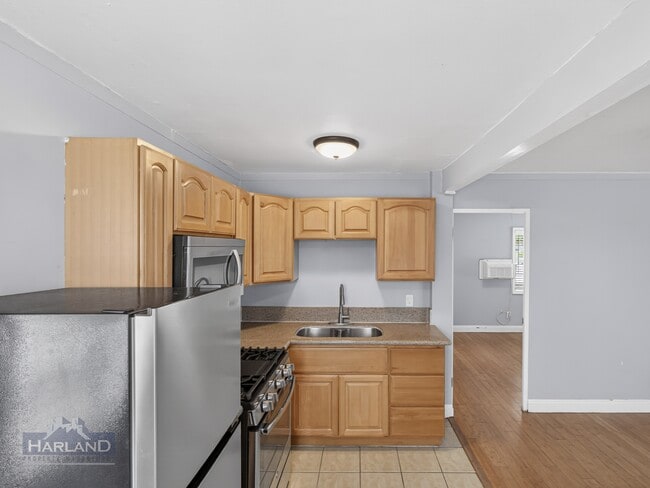 Building Photo - 4190 Estrella Ave