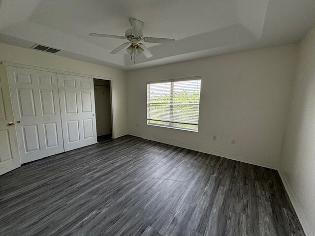 Building Photo - 5234 Paradise Cay Cir