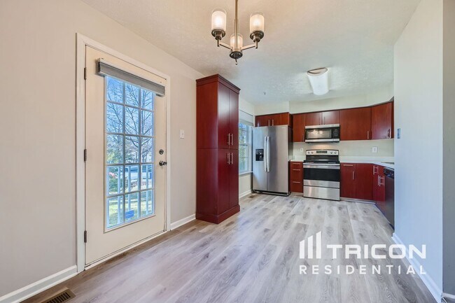 Foto del edificio - 3644 Derby Shire Cir