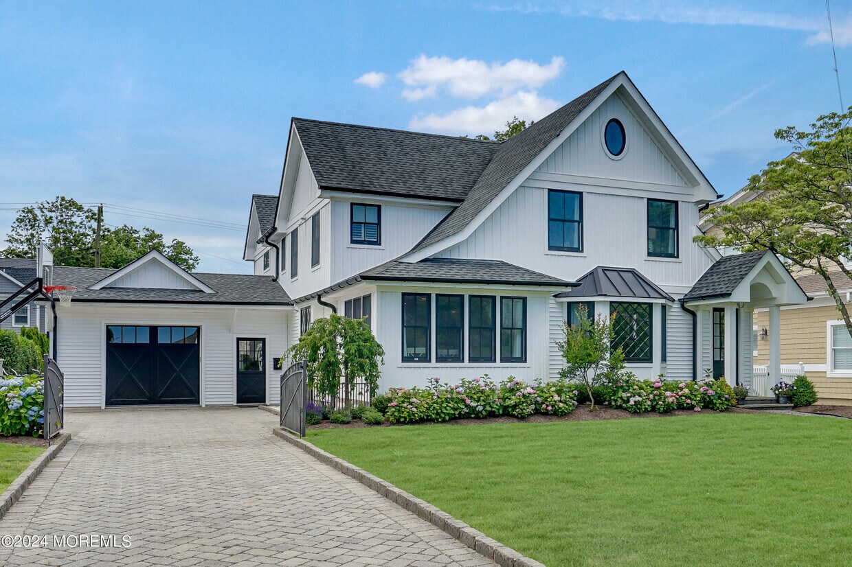Foto principal - 310 Trenton Blvd