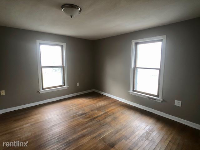 Building Photo - 4 br, 2 bath House - 1130 Wick Ave