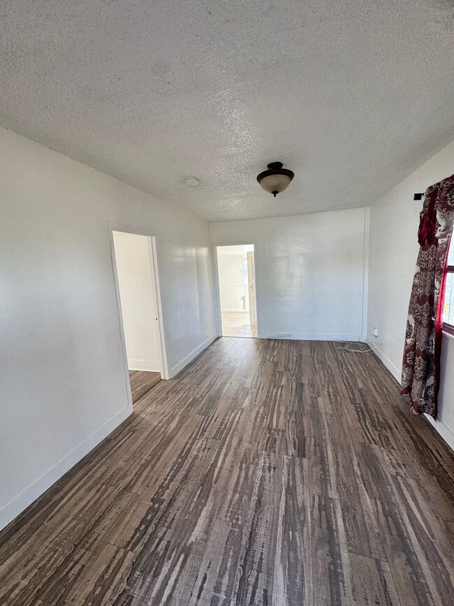 Building Photo - 3424 Winter St