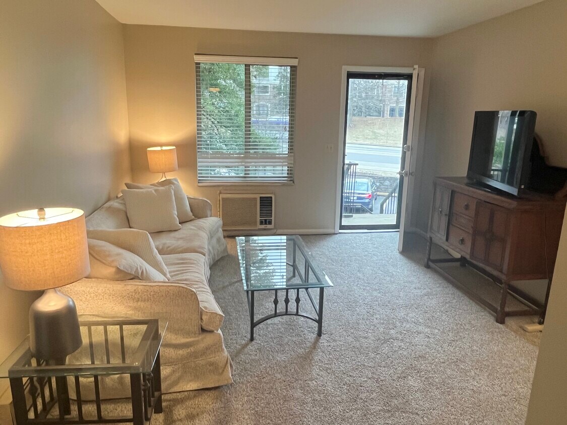 Foto principal - 2601 Hillsboro Pike