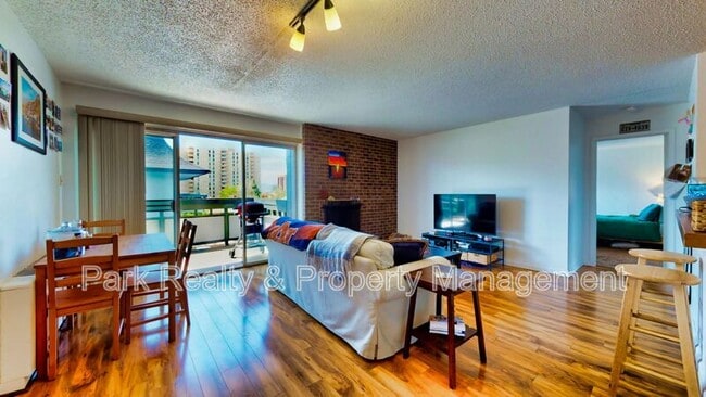 Photo - 555 E 10th Ave House