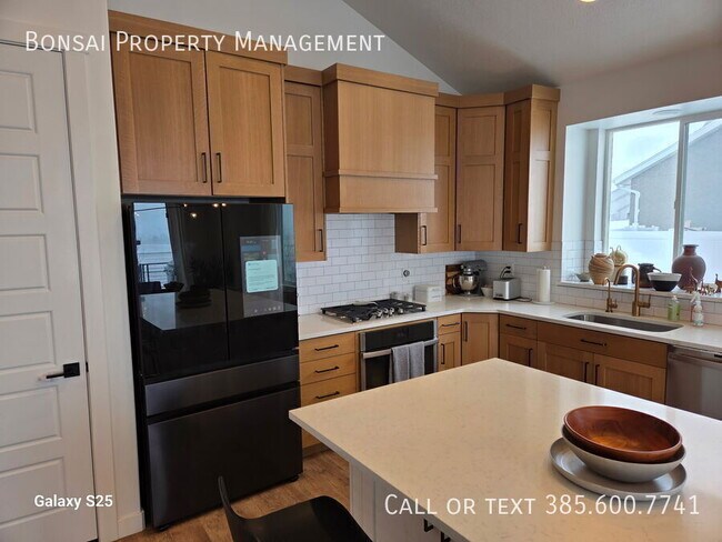 Foto del edificio - 1486 E Sheps Ridge Rd