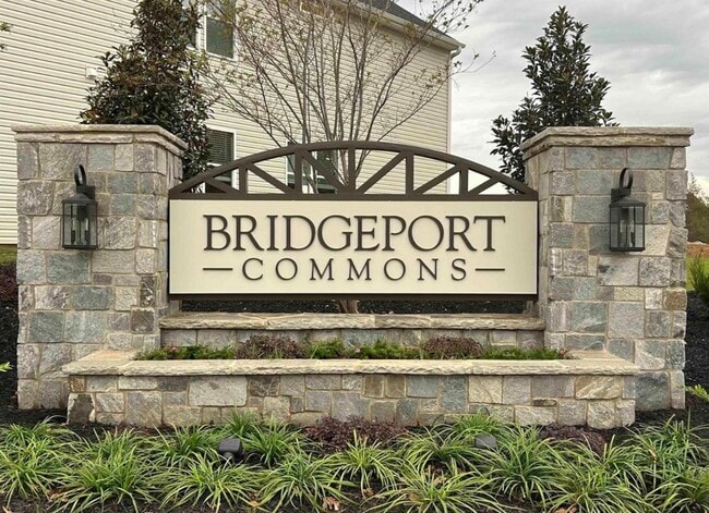 Building Photo - 109 Gervais Cir