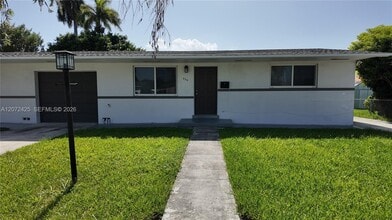 Building Photo - 220 SW 80th Ave
