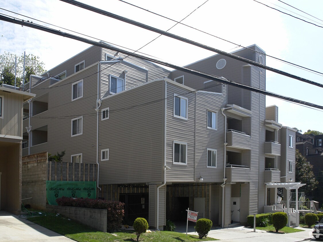 Foto del edificio - 9700 Mountain Blvd