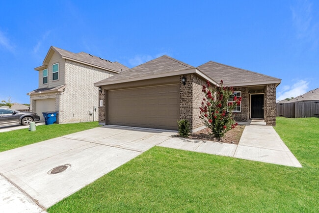 Building Photo - 1415 Kinglet Dr