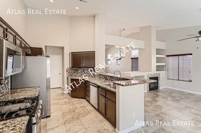 Foto del edificio - 8336 Cabin Peak St