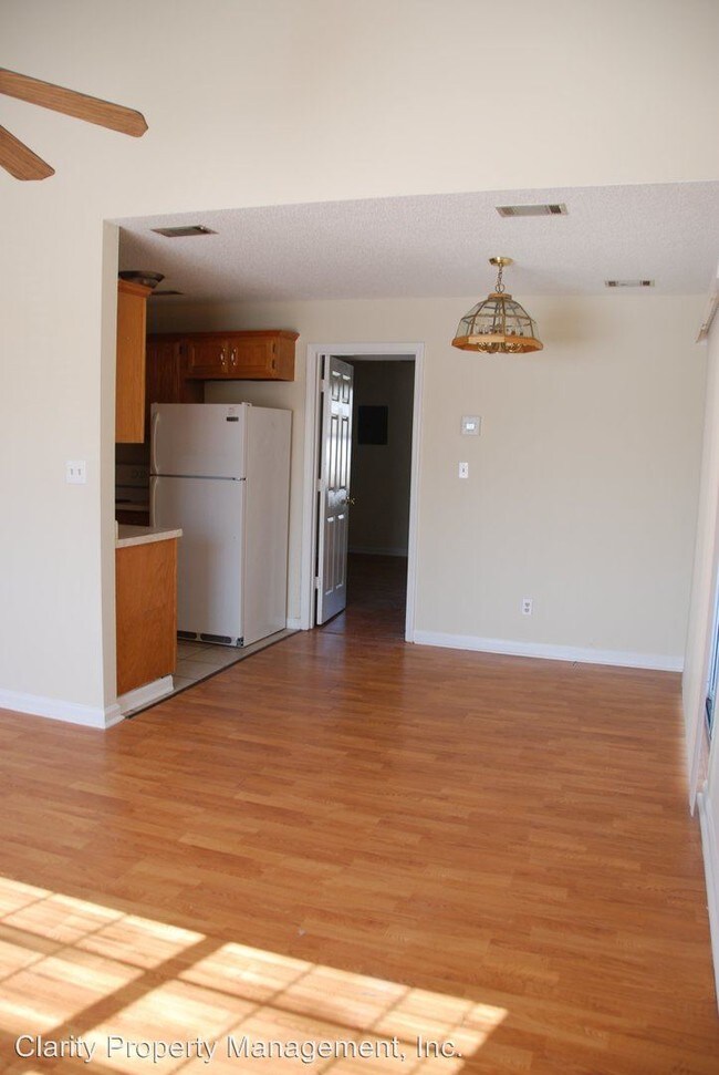 Foto del edificio - 3413 Peerless Rd NW