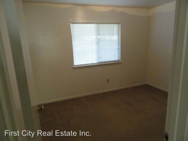 Foto del edificio - 728-728 1/2 Taylor St