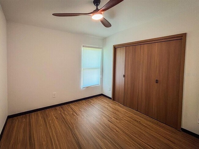 Foto del edificio - 344 Vireo Ave