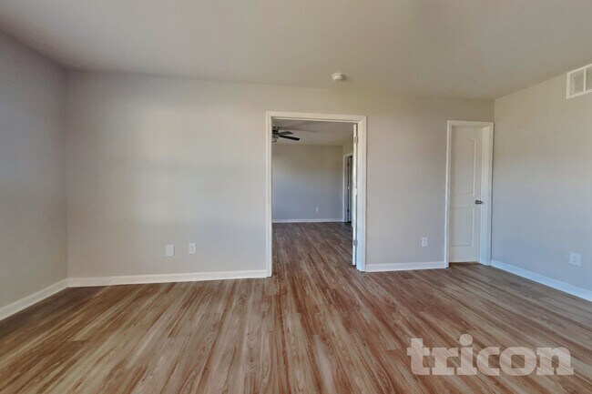 Foto del edificio - 4114 Vershire Ave