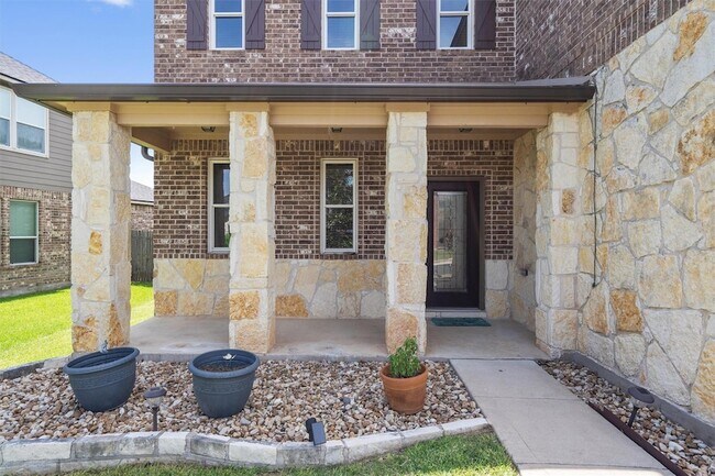 Building Photo - 18825 Star Gazer Way