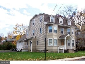 Building Photo - 1643 Rockwell Rd