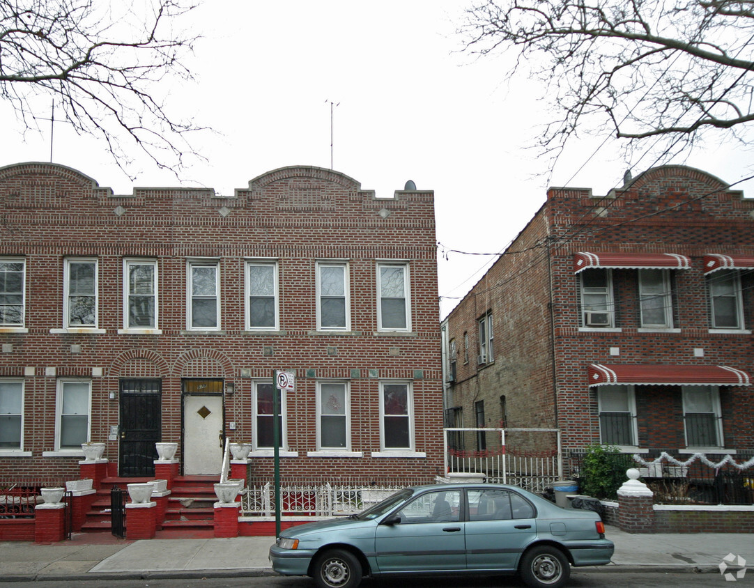 678 Watkins St, Brooklyn, NY 11212 - Apartments in Brooklyn, NY ...