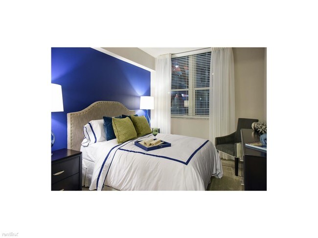 Foto del edificio - 1600 E Sunrise Blvd