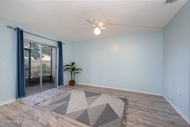 Foto del edificio - 130 Summer Pl