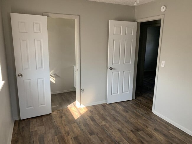 Foto del edificio - 9432 NE 14th St