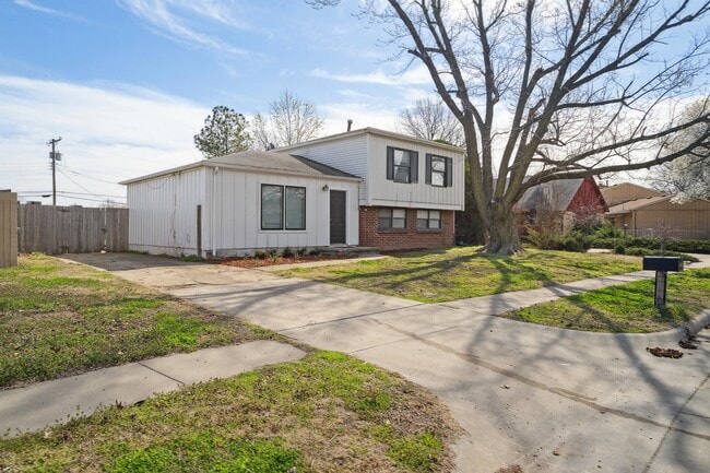 Building Photo - 2129 S 103rd E Ave
