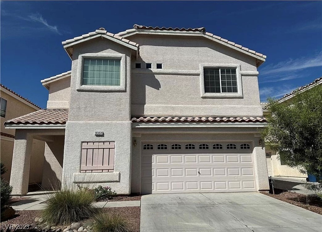 Foto principal - 9351 Pinewood Ridge St