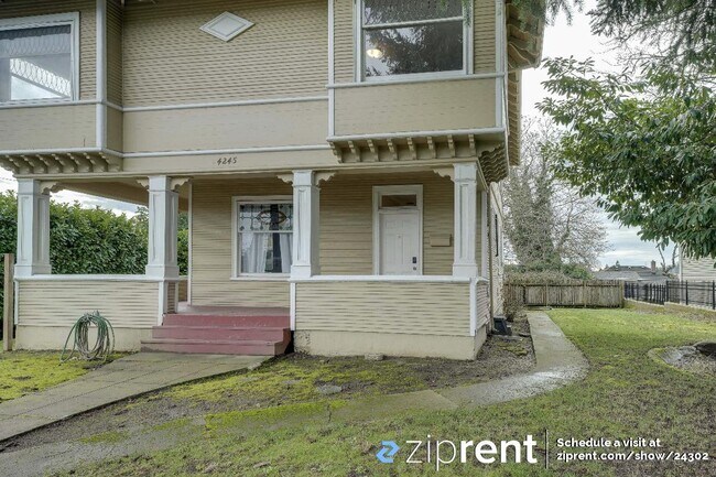 Foto del edificio - 4245 S Graham St