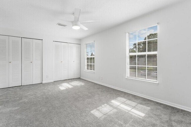 Building Photo - 304 Georgian Park Dr