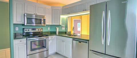 Foto del edificio - 15035 Sterling Oaks Dr