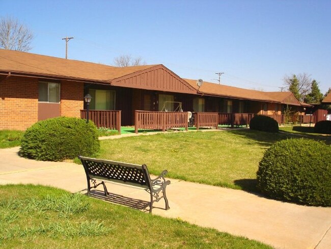 Primary Photo - Bldg V