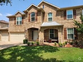 Building Photo - 3848 Lakeway Dr