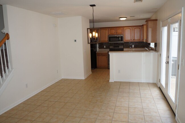 Building Photo - 411 Chatooga Ln