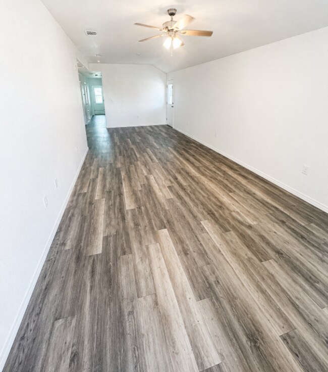 Building Photo - AVAILABLE NOW; APPLY TODAY AT OUR WEBSITE!!