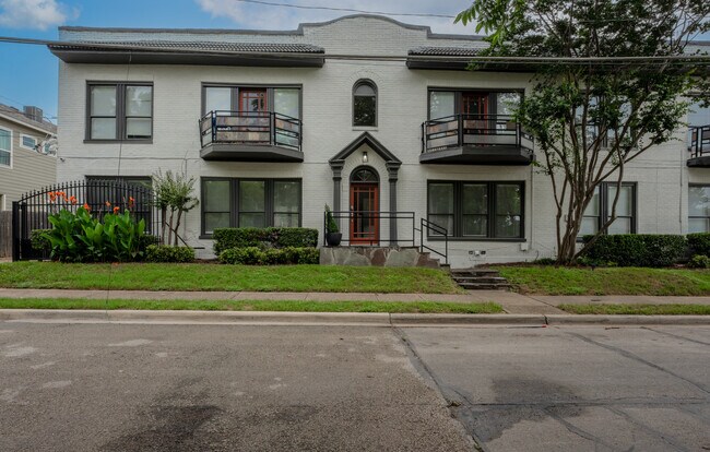 Building Photo - 5301 Reiger Ave