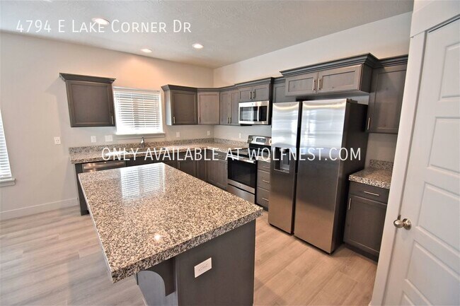 Building Photo - Newer 4 Bedroom Eagle Mtn Home! No Deposit...