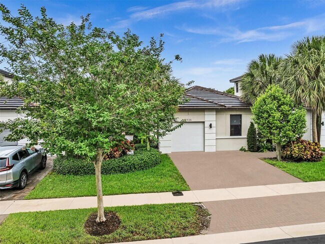 Foto del edificio - 4936 Whispering Way