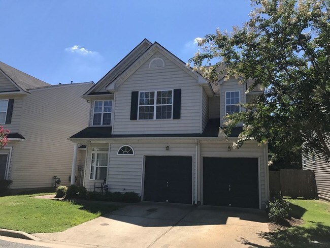 Building Photo - 4034 River Breeze Cir