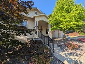 Building Photo - 3697 Vitus Lane