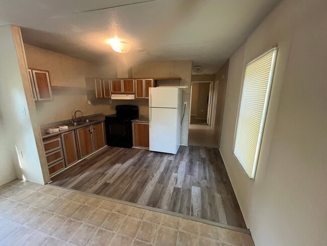 Foto del edificio - 129 Genes Ln