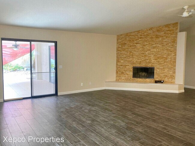Building Photo - 3 br, 3 bath House - 53885 Avenida Mendoza