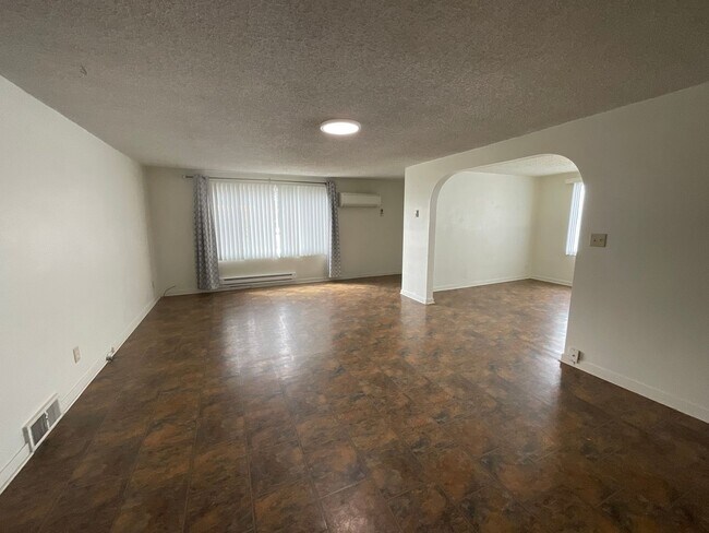 Foto del edificio - 2 Bed, 1 Bath Rambler - Downtown Ferndale