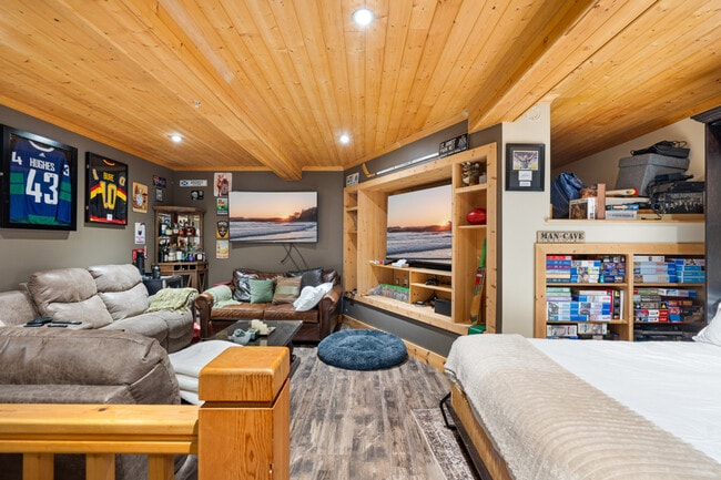 Building Photo - 138 Furry Creek Dr