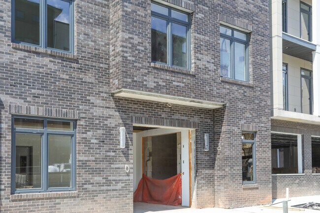 Construcción 8/23/2022 - 40-46 W Price St
