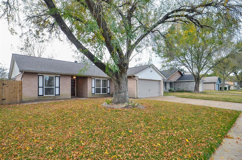 Primary Photo - 10311 Lybert Rd