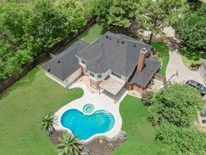 Building Photo - 5202 Summer Snow Dr