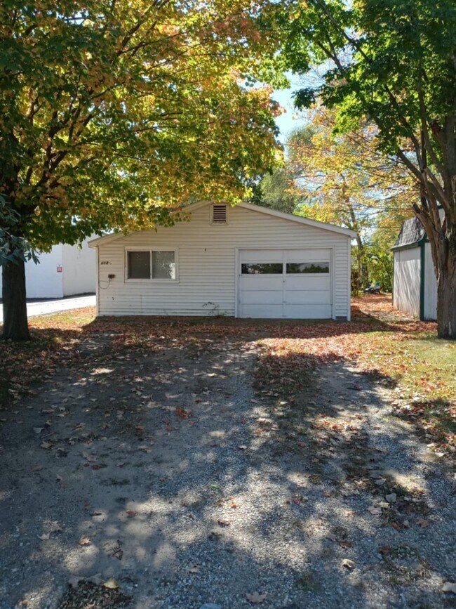 Foto del edificio - 612 N Arnold St